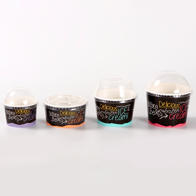 لیوان کاغذی بستنی